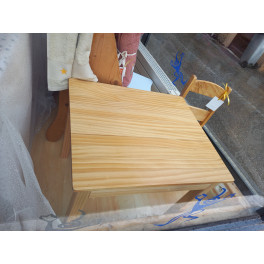 Ensemble Table et Chaise en bois naturel Ensemble Table et Chaise en bois naturel